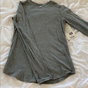 Ivivva shirt